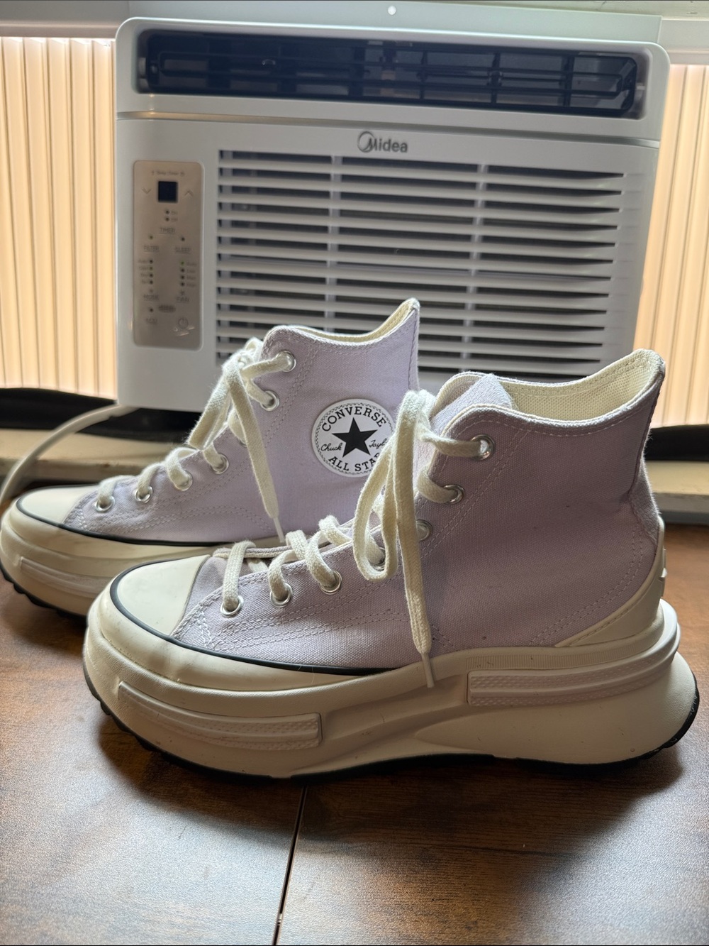 Converse Runstar Legacy Lilac High-Top Sneakers - Picture 3 of 7